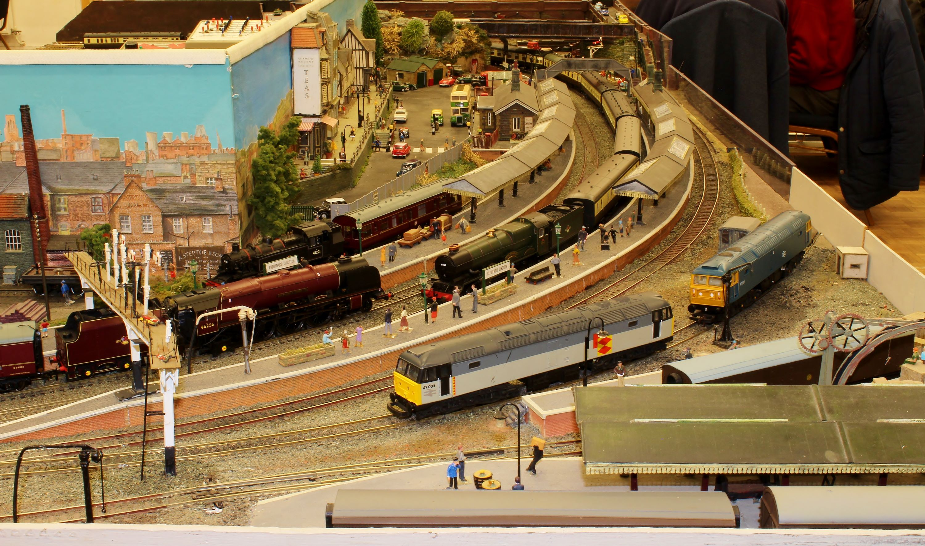Knightwood Junction